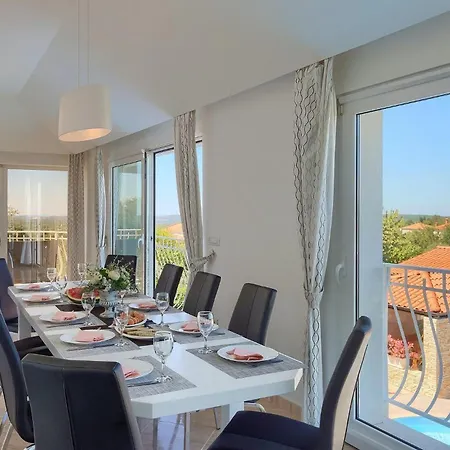 Holiday home Allegra *