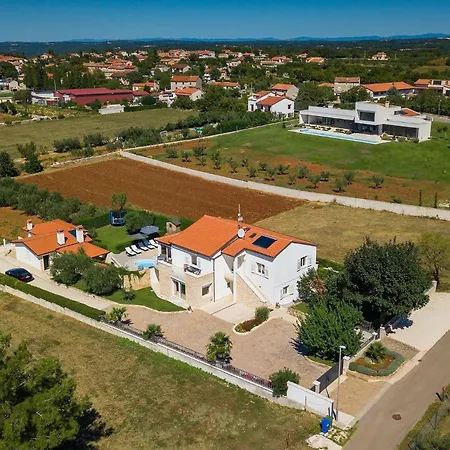 Allegra Holiday home *