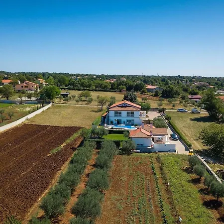Holiday home Allegra Kanfanar